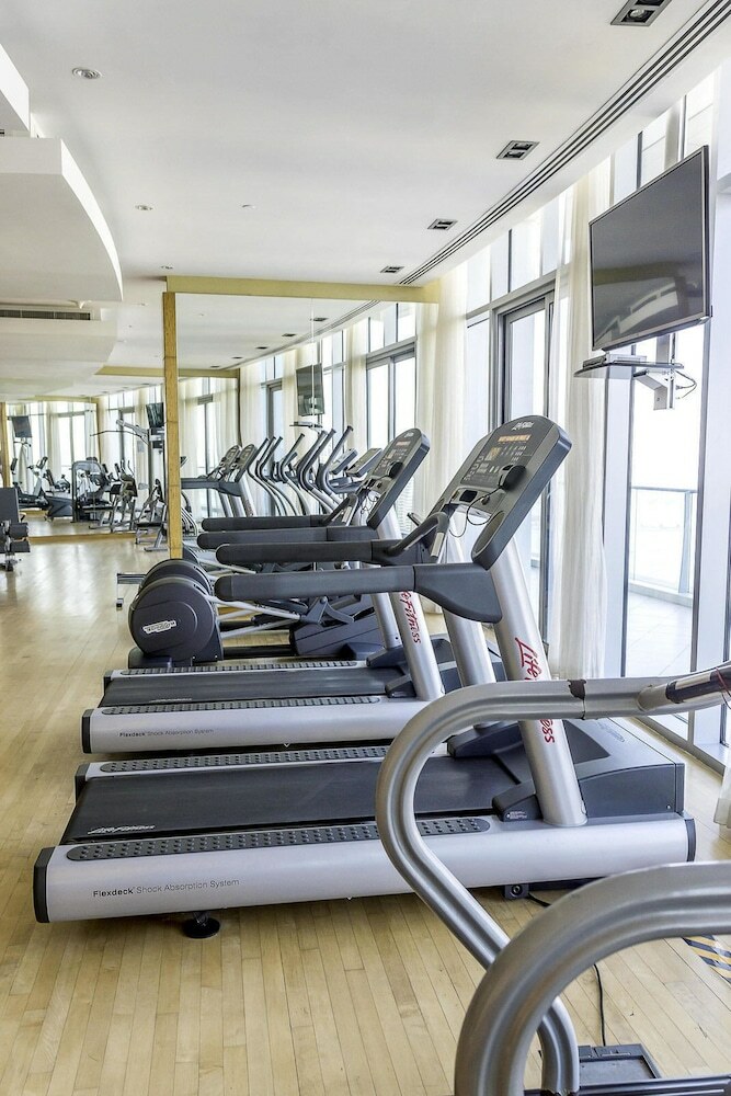 Hotel One Perfect Stay - 2br At Trident Grand
