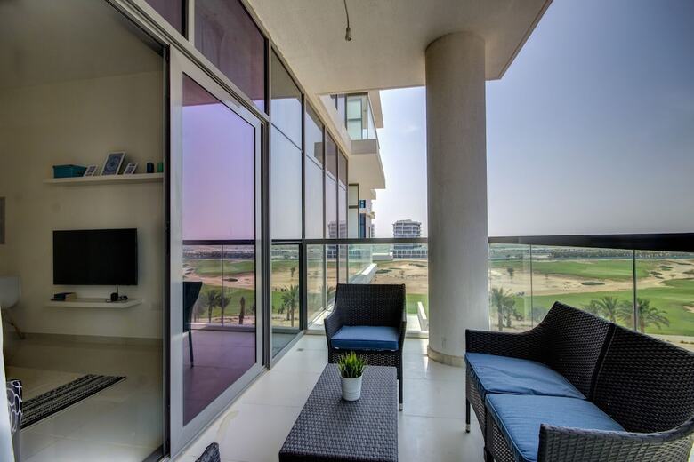 Apartamento Dhh - Damac Hills-golf Vista-akoya