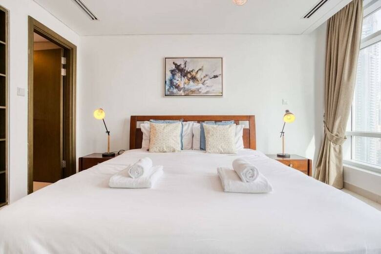 Bright Apartment, Steps Away To Burj Khalifa
