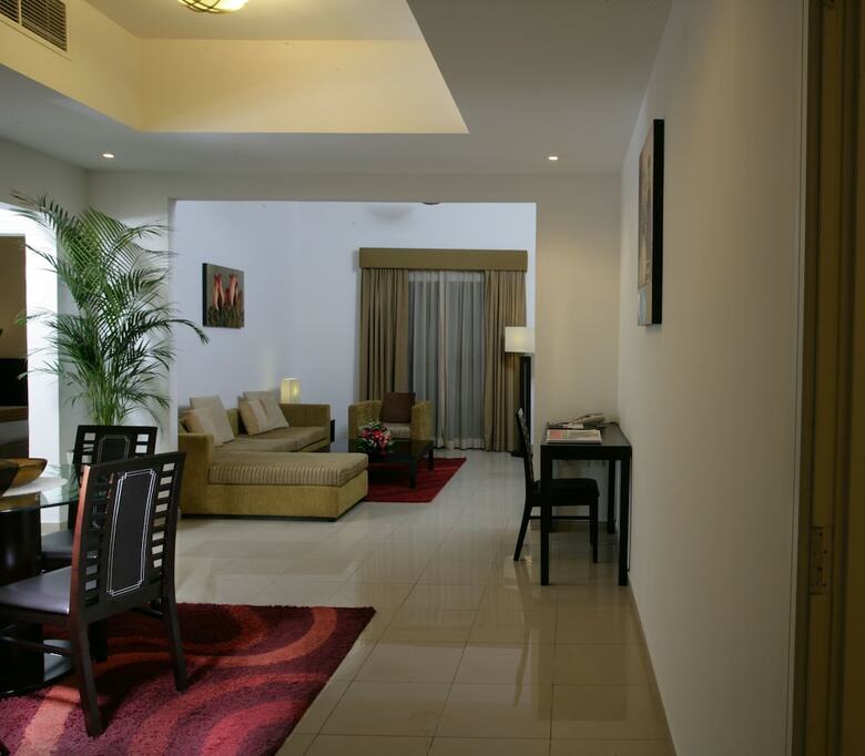 Ramada Hotel & Suites By Wyndham Ajman