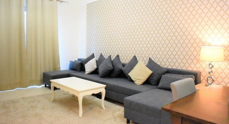 2 Bedrooms Apartment In Marina Diamond 4