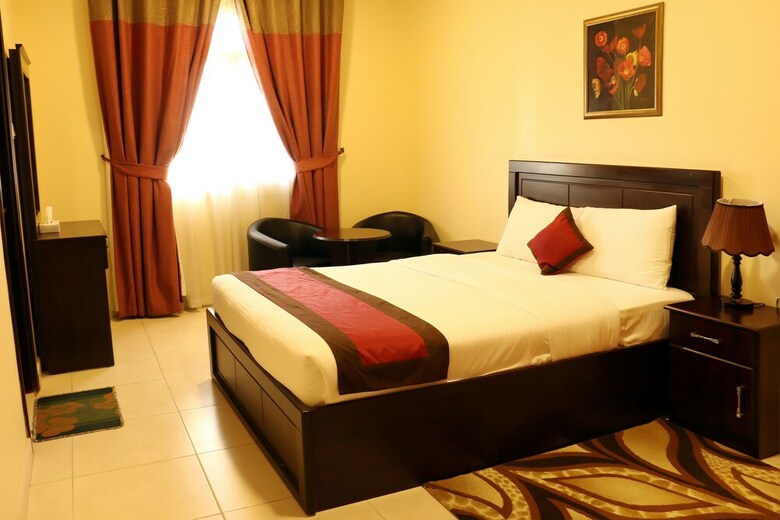 Oyo 150 Al Usra Furnished Apartments