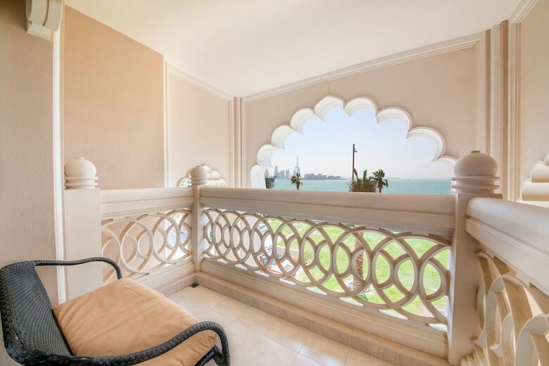 Maison Privee - Grandeur Residence