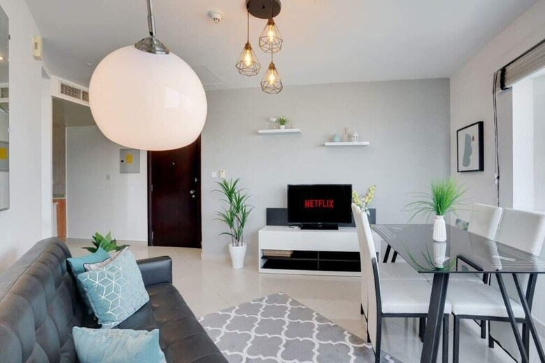 Dazzling Apartment In Dubai Gate Central Of Jlt