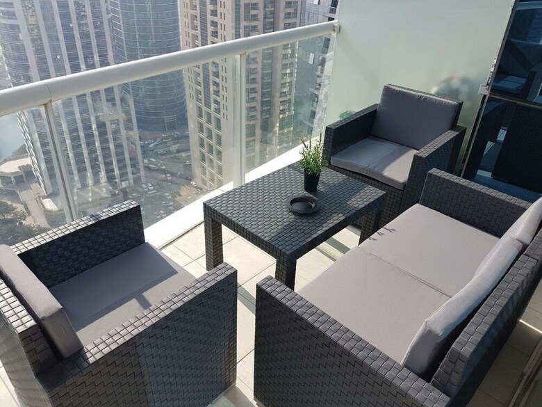 Beautiful 1bedroom Apartment Near Metro