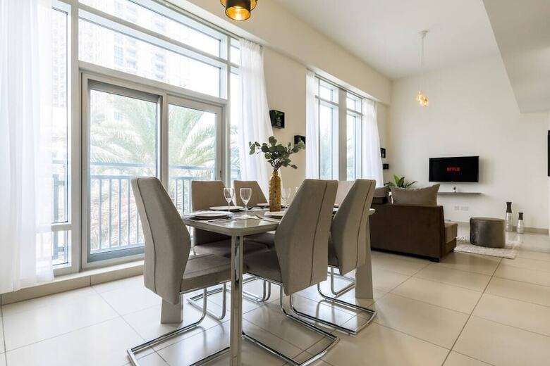 Apartamento Spacious Apt Right Next To Dubai Opera