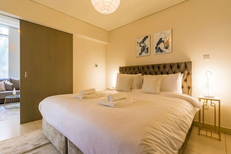 Apartamento Spacious Apt Right Next To Dubai Opera
