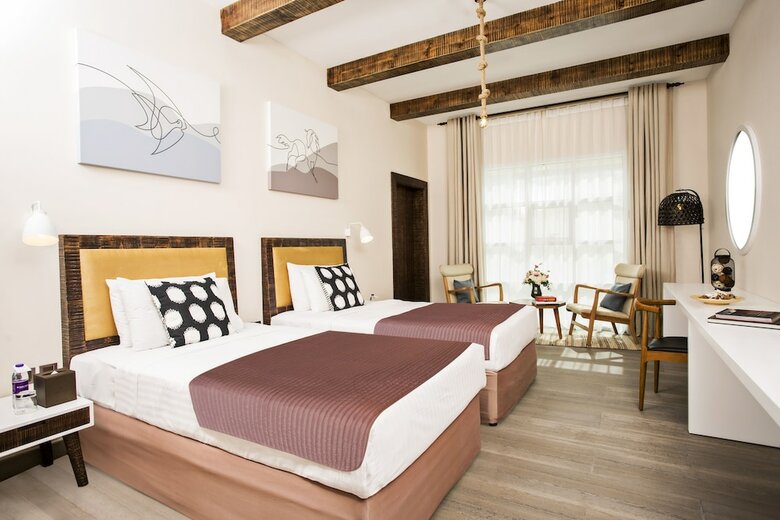 Park Regis Boutique Hotel