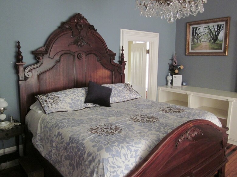 Bed & Breakfast Baer House Inn