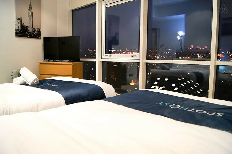 The Luxury City View Apartment