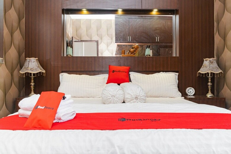 Hotel Reddoorz Syariah @ Ciampea Bogor