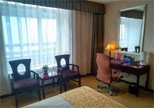 Zhongyi Pengao Hotel