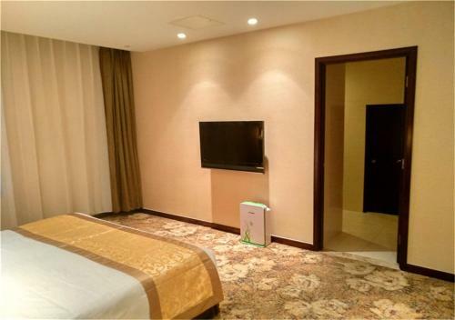 Zhongyi Pengao Hotel