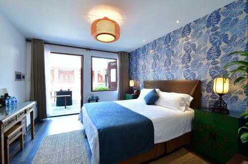 Jingshan Garden Hotel - Forbidden City