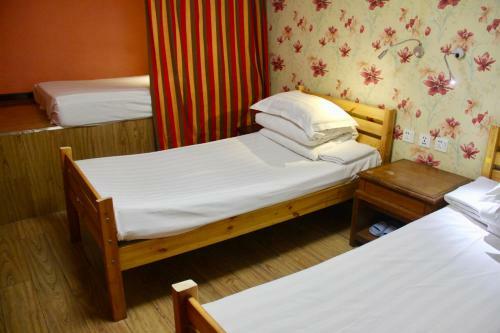 Lucky Family Hostel