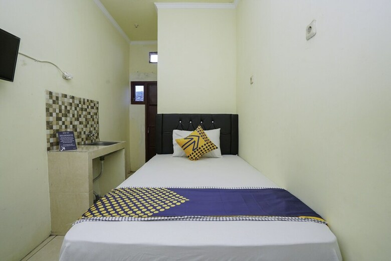 Hostal Spot On 2219 Madina Residence