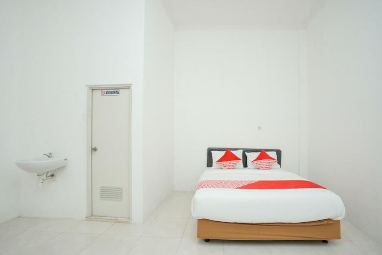 Hostal Oyo 2489 Choco 88 Residence