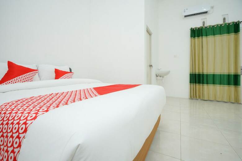 Hostal Oyo 2489 Choco 88 Residence