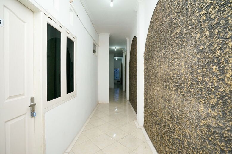 Hostal Oyo 2489 Choco 88 Residence