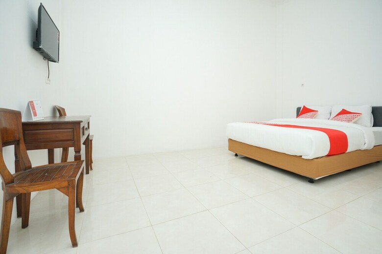 Hostal Oyo 2489 Choco 88 Residence