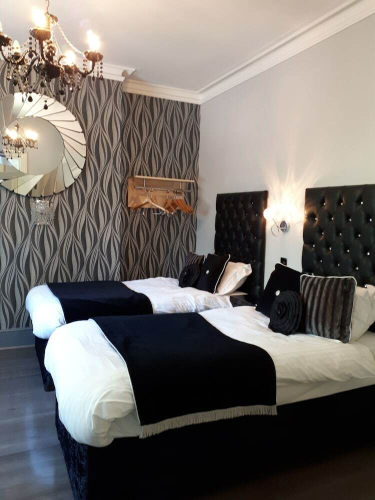 Bed & Breakfast Canterbury Lodge
