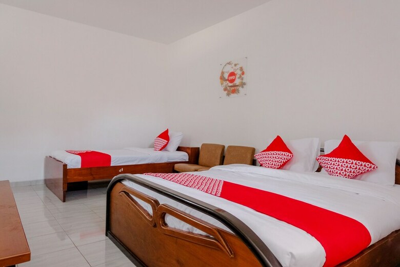 Hostal Oyo 1176 J3 Residence Syariah
