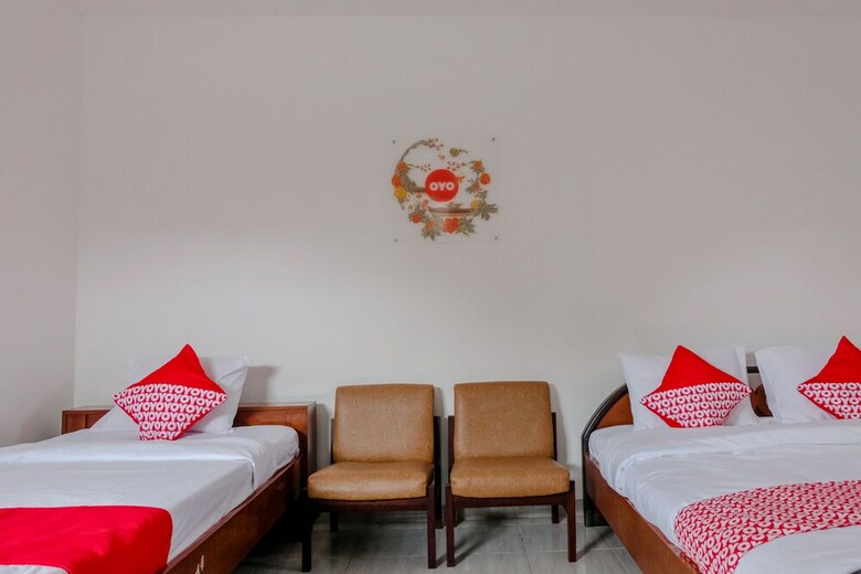 Hostal Oyo 1176 J3 Residence Syariah