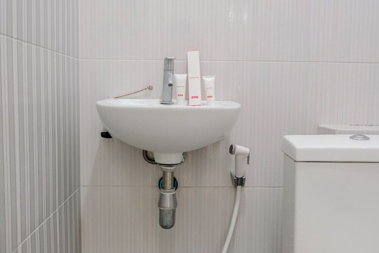 Hostal Oyo 1176 J3 Residence Syariah