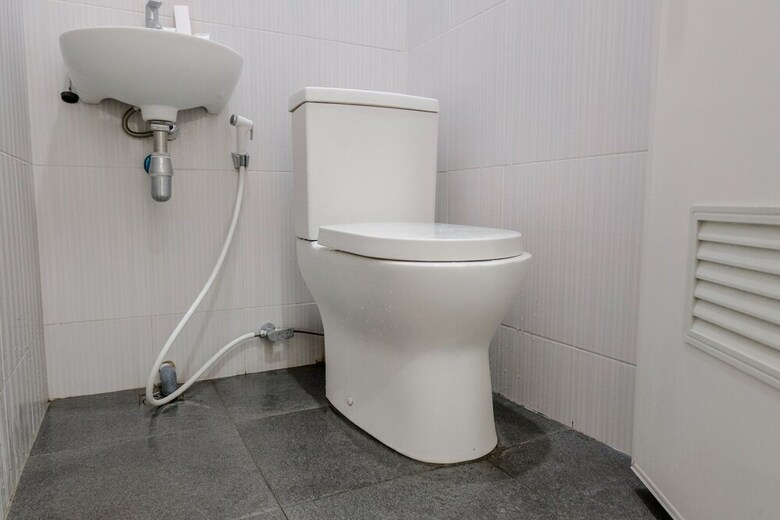 Hostal Oyo 1176 J3 Residence Syariah