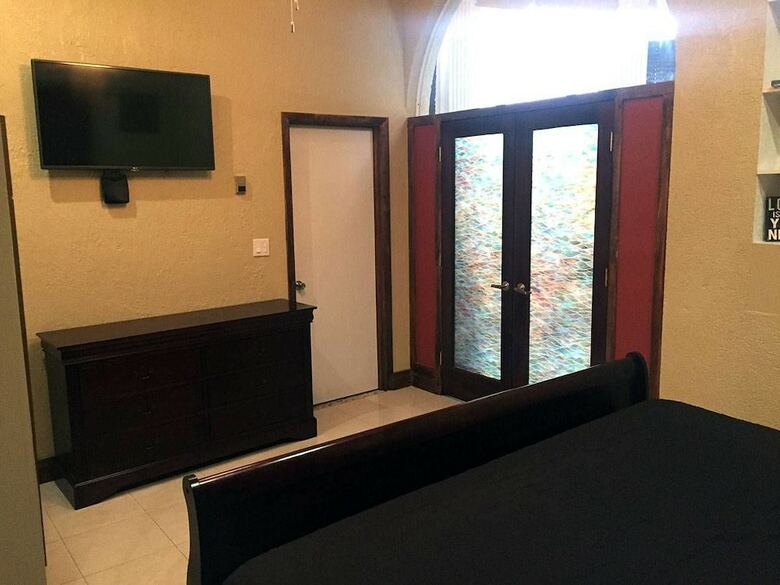 Apartamentos Brownstone Marlin Drive