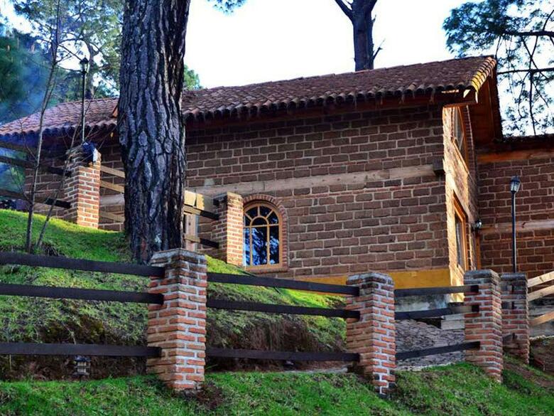 Hotel Bosque La Luna