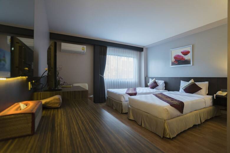 Kiss Gardenhome Chic Hotel