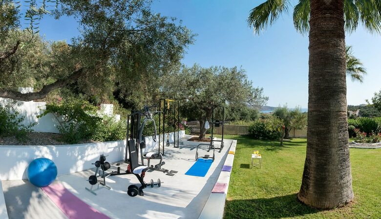 Hotel Villa Life