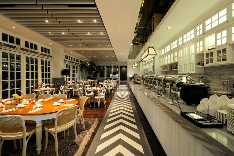 Veranda Hotel @ Pakubuwono By Breezbay Japan