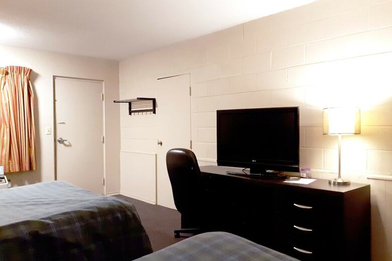 Motel Hotel Richmond Hill On North