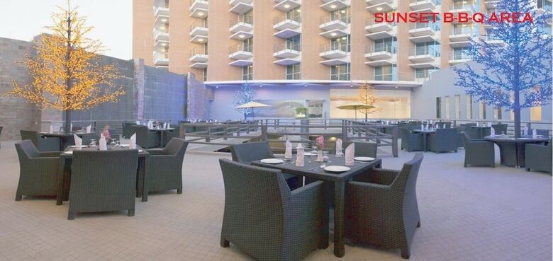 Long Beach Hotel