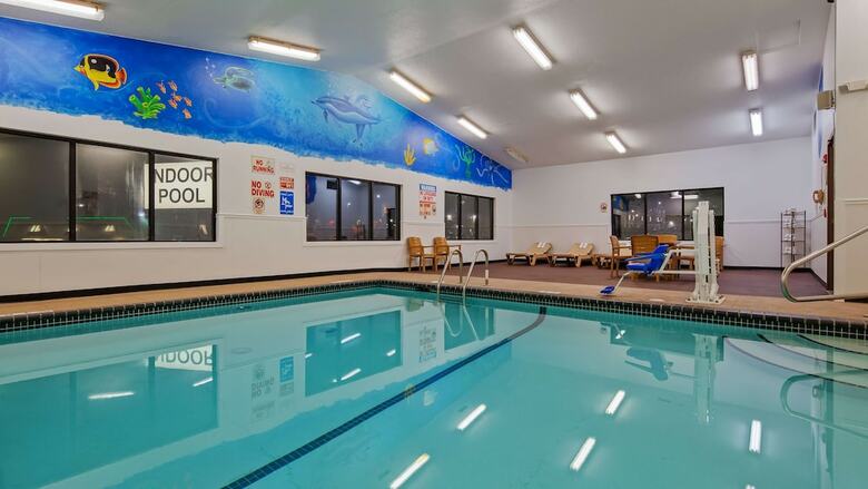 Surestay Hotel By Best Western Cedar Rapids