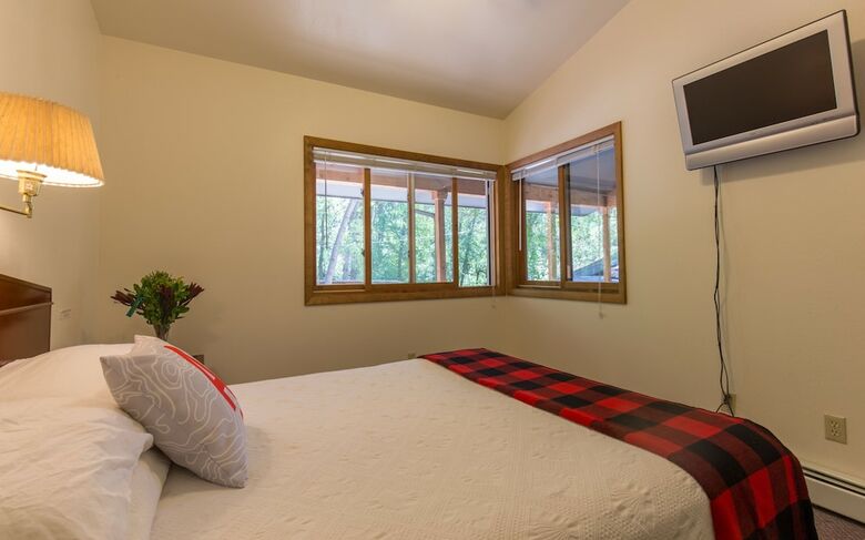 Posada Boulder Adventure Lodge
