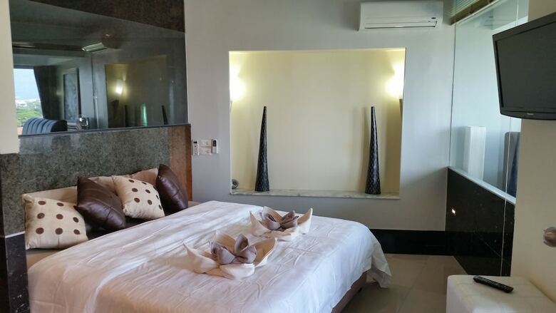 Aparthotel Penthouse Galare Thong Tower