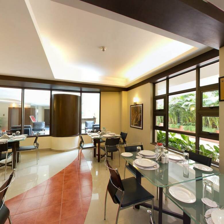 Hotel Pearlsuites