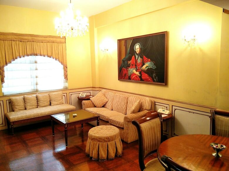 The Gordon House Hotel