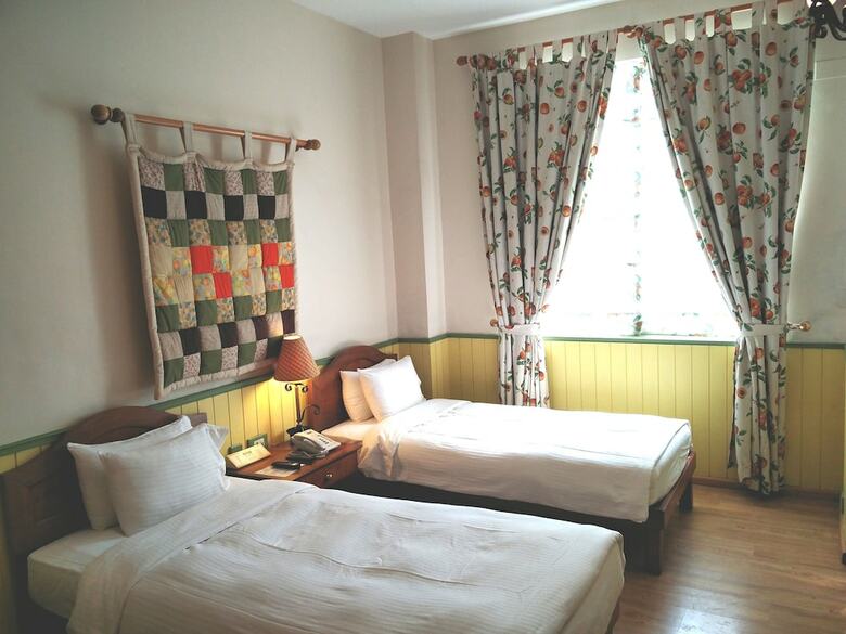 The Gordon House Hotel