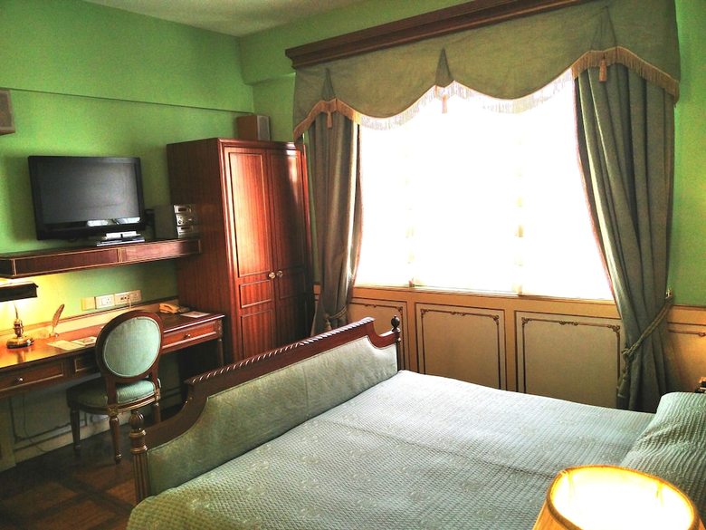 The Gordon House Hotel