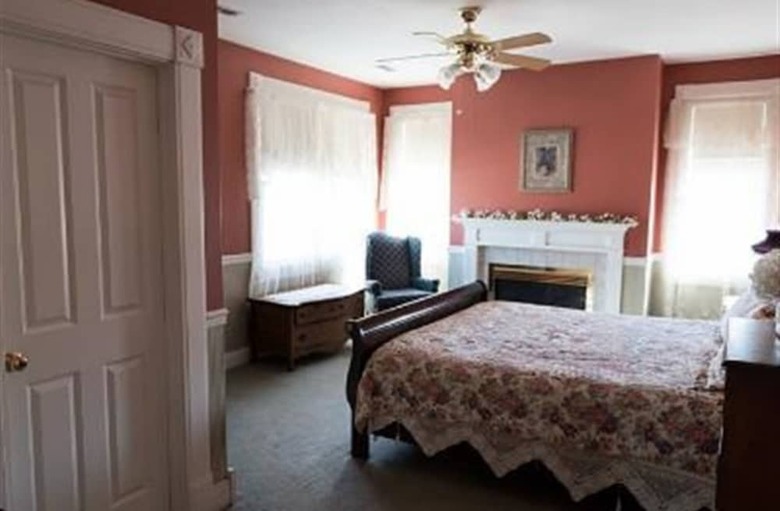 Bed & Breakfast Victorian Veranda Country Inn