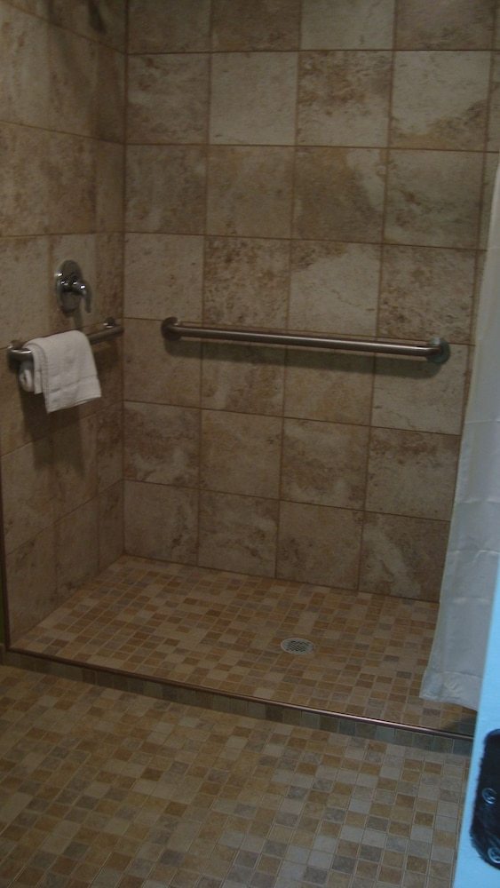 Motel Rodeway Inn & Suites