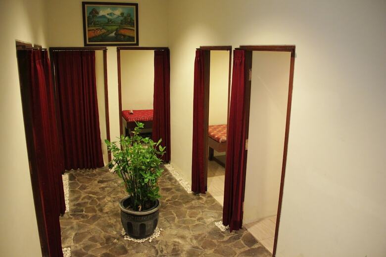 Hotel Aria Gajayana Malang