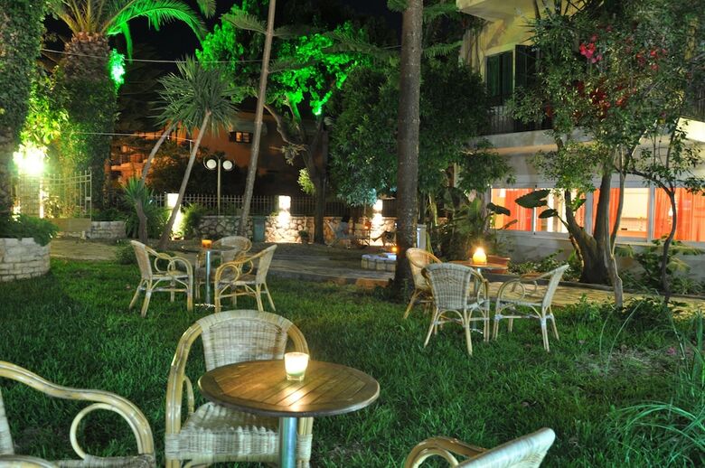 Aparthotel Ionian Paradise