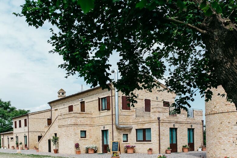 Bed & Breakfast Moretti Country House