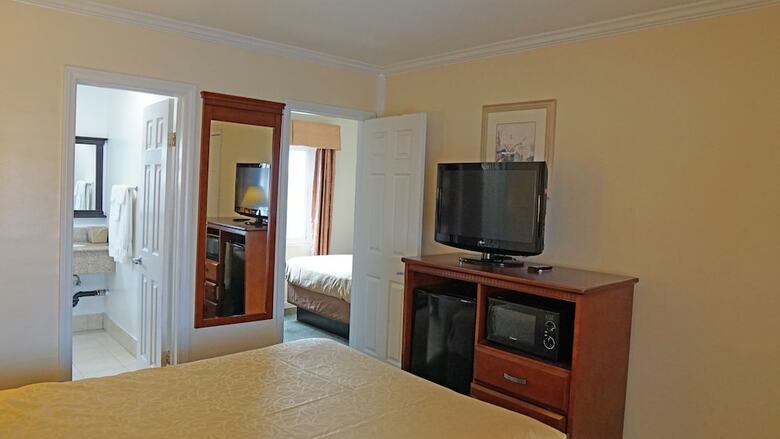 Hotel Redondo Inn And Suites