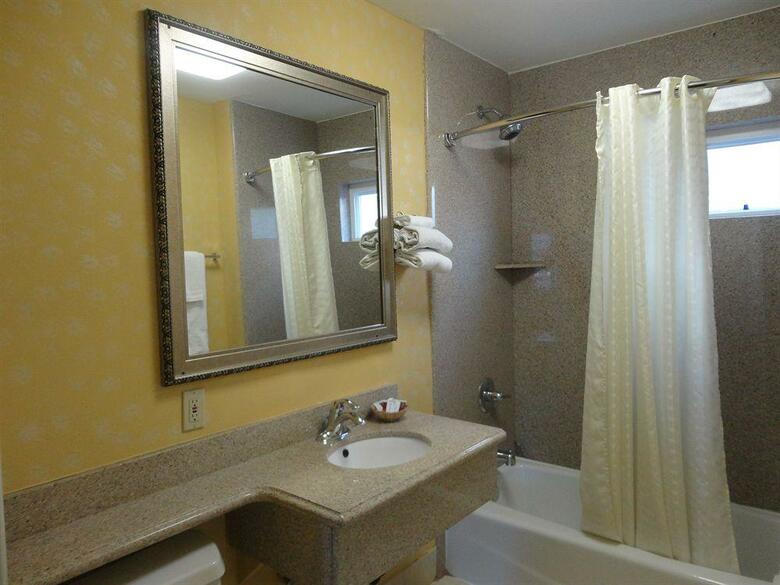 Hotel Redondo Inn And Suites